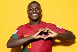 葡萄牙体育首发