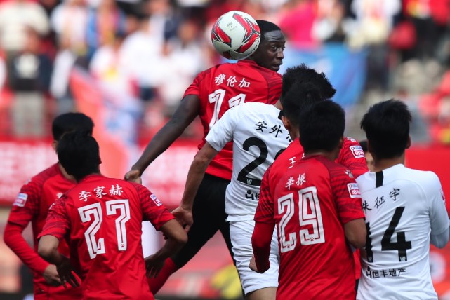 欧宝官网-江苏队主教练求助外援,提升球队水平是真的吗